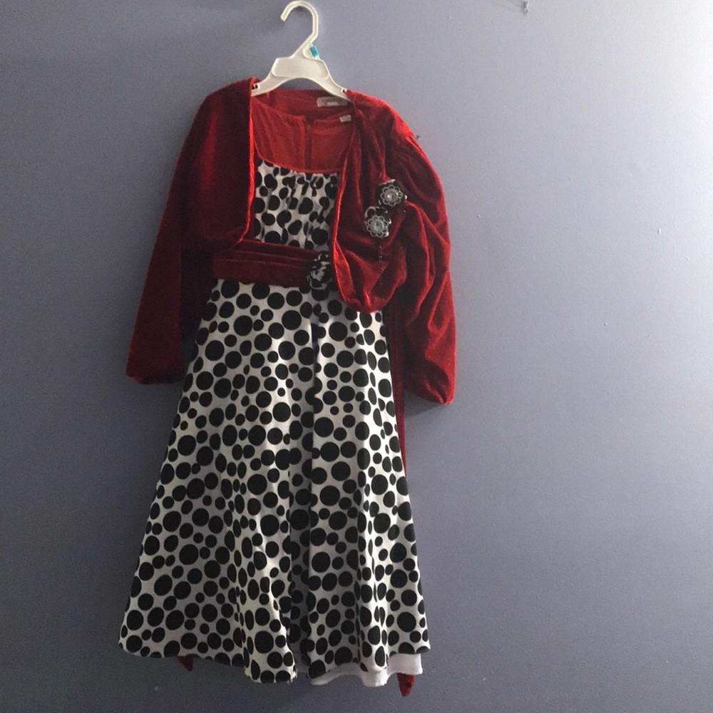 Girl’s dress